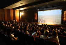 ESTUDANTES DA REDE MUNICIPAL DE PETROLINA PARTICIPAM DE SESSÕES DO CINE CAATINGA